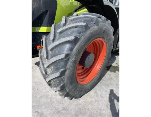 Tracteur Claas Arion 660 Cmatic