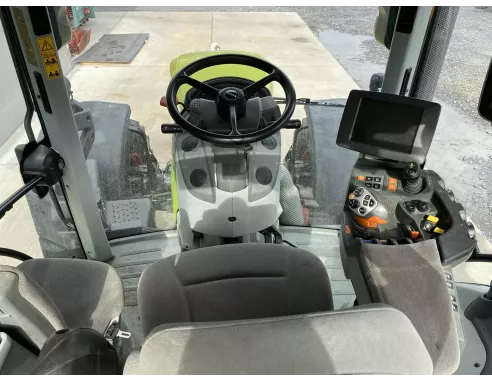Tracteur Claas Arion 640 Cmatic