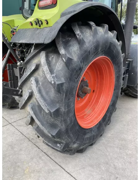 Tracteur Claas Arion 640 Cmatic