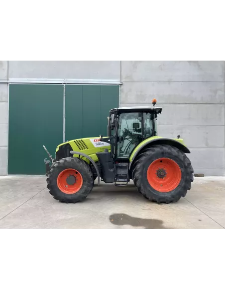 Tracteur Claas Arion 640 Cmatic