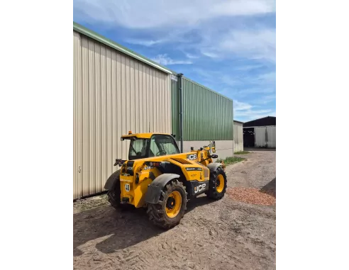 Chargeur télescopique JCB 532-60 AGRI à Lille (Nord) - Matériel en stock JCB