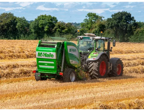 Presses à balles rondes V6750