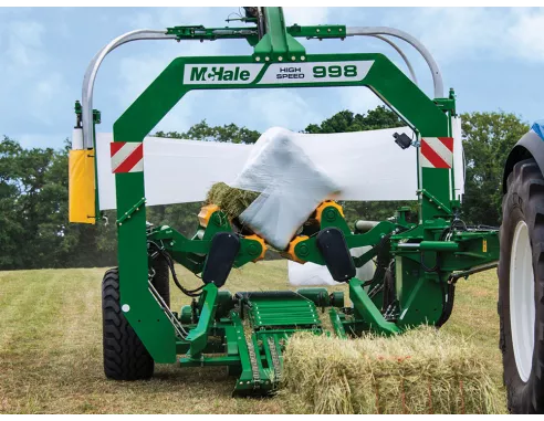 Enrubanneuse à Balles Cubiques Trainée 998 High Speed