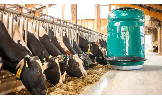 Robot d’alimentation GEA DairyFeed F4500 2