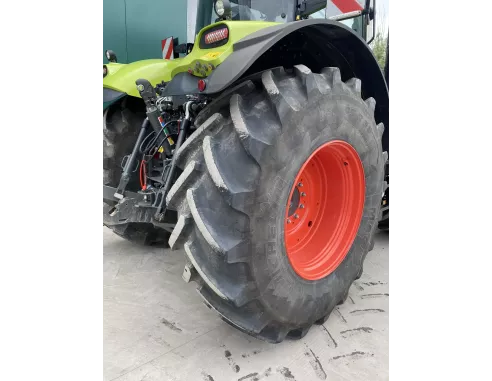 Tracteur Claas Axion 830 Cmatic