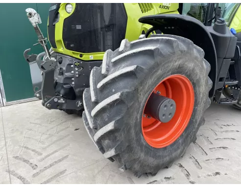 Tracteur Claas Axion 830 Cmatic
