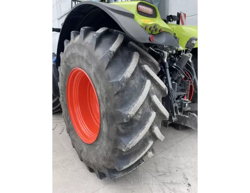 Tracteur Claas Axion 830 Cmatic