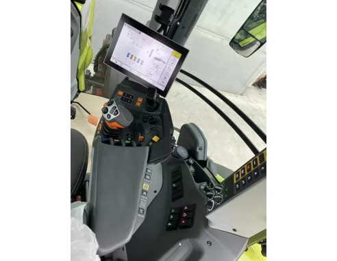 Tracteur Claas Axion 830 Cmatic