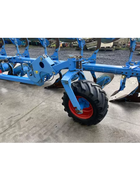Charrue lemken Tansanit 8