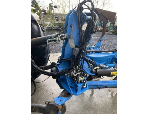 Charrue Lemken Tansanit 8