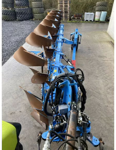 Charrue lemken Tansanit 8