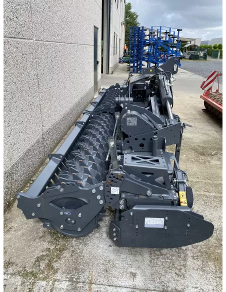 Herse rotative repliable SKY HRW280-5M