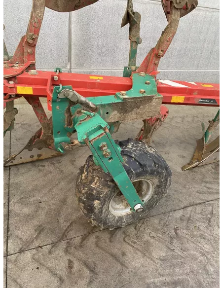 Charrue Kverneland LS 100-200 - 5 corps