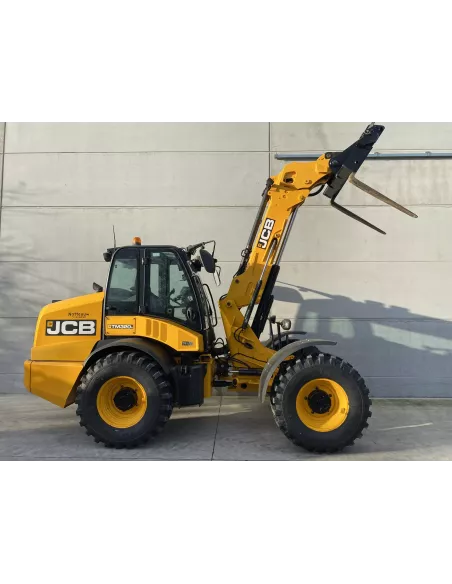 Chargeuse télescopique JCB TM 320 S