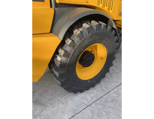 Chargeuse télescopique JCB TM 320 S