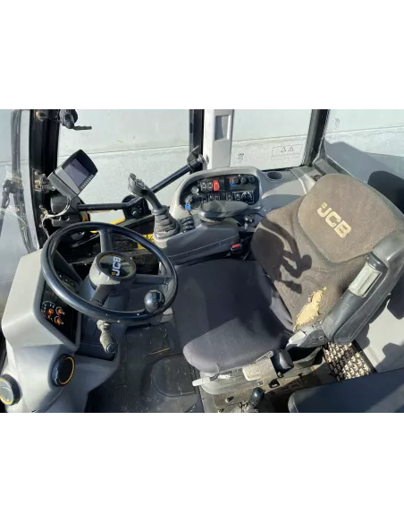 Chargeuse télescopique JCB TM 320 S