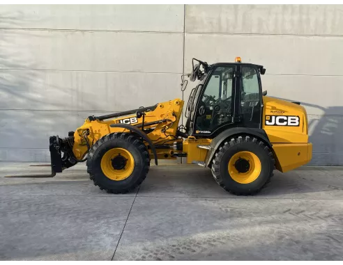 Chargeuse télescopique JCB TM 320 S