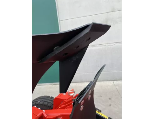 Charrue Rover 50 à Lille (Nord) - Travail du sol Grégoire Besson