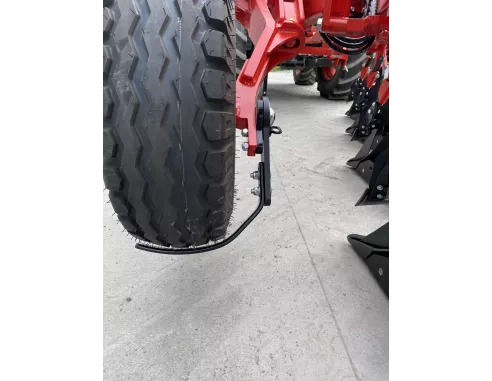 Charrue Rover 50 à Lille (Nord) - Travail du sol Grégoire Besson