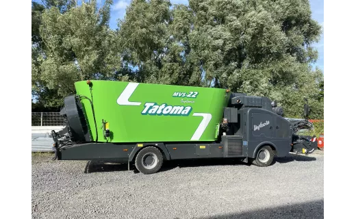 Mélangeuse automotrice double vis