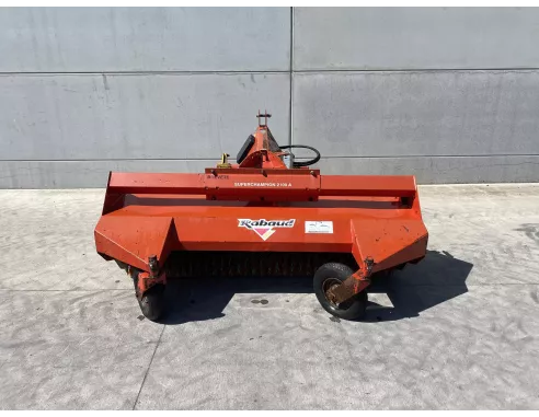 Balayeuse Rabaud 2100