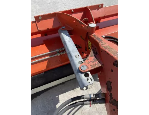 Balayeuse Rabaud 2100