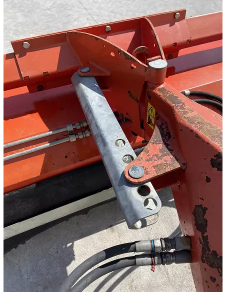 Balayeuse Rabaud 2100