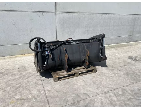 Godet multiservices 1.80 m